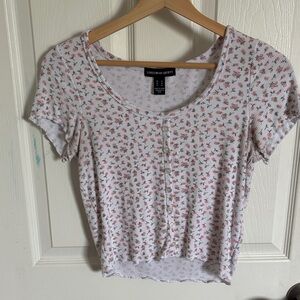 Streetwear Society White and Pink Floral Short Sleeve Top